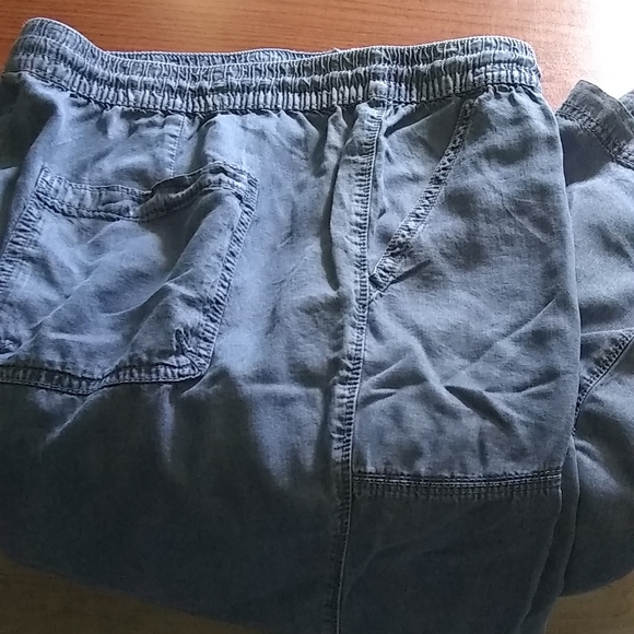 St John's Bay Pull On Summer Jeans,NWOT - Picture 2 of 7